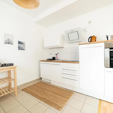 Fullhouse - - L10 Magdeburgo