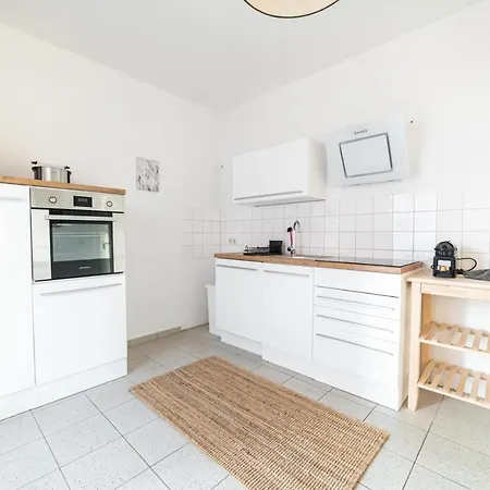 Fullhouse - - L10 Magdeburgo