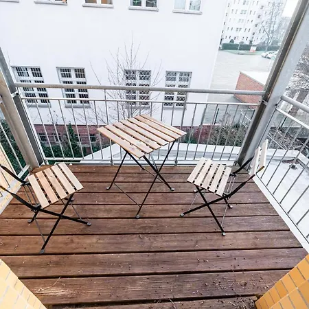 Fullhouse - - L10 Apartman