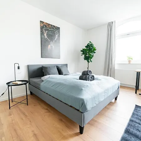 Fullhouse - - L10 Magdeburgo