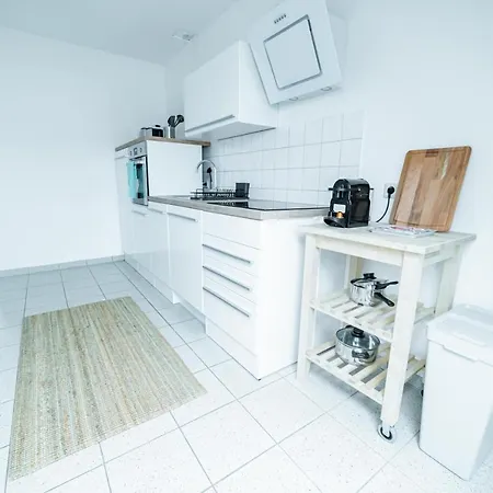 Fullhouse - - L10 Apartment Magdeburg