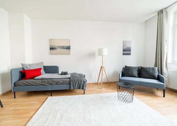 Fullhouse - - L10 Apartman *