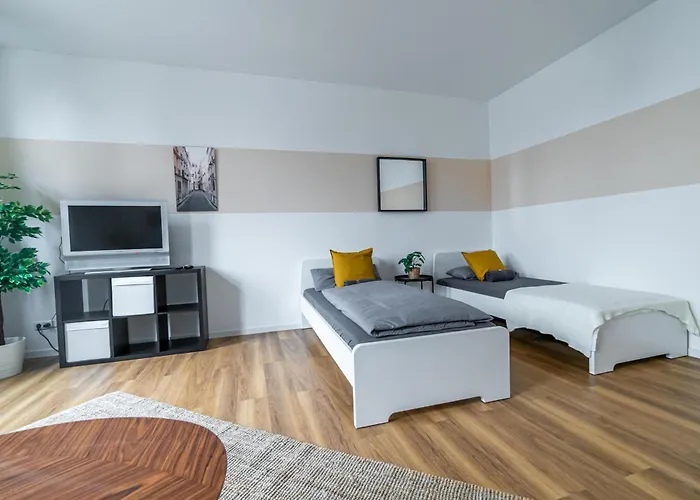 Fullhouse - - L10 Magdeburg