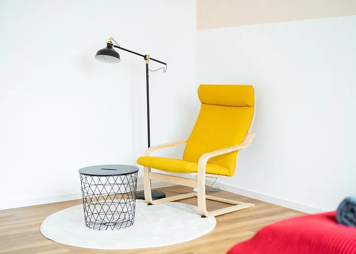 Fullhouse - - L10 Apartman