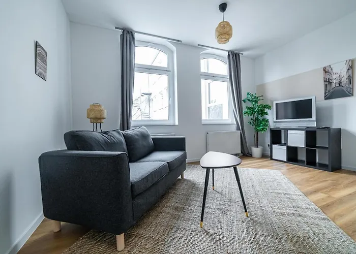 Apartman Fullhouse - - L10 Magdeburg