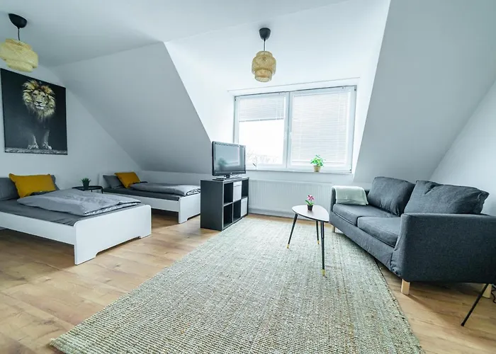 Fullhouse - - L10 马格德堡